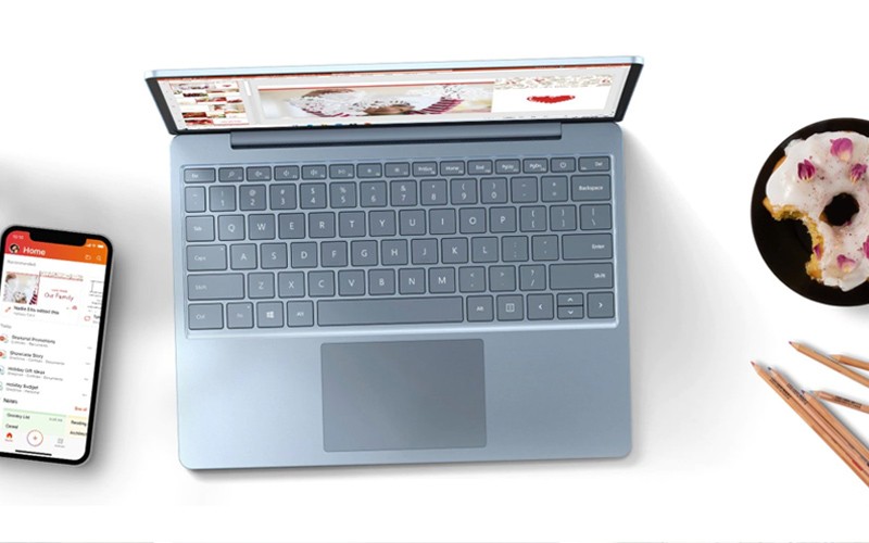 Surface Laptop Go